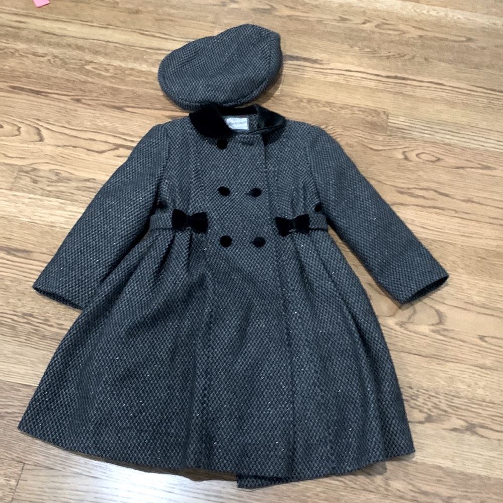 Child size 4 winter coat with matching beret